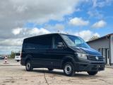 Volkswagen Crafter Kasten AHK Standheizung Kamera - schwarze Volkswagen Crafter