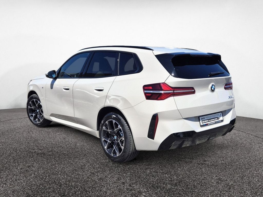 BMW X3 xDrive 40d M-Sport PANO STANDHZG AHK HK MEM foto 5