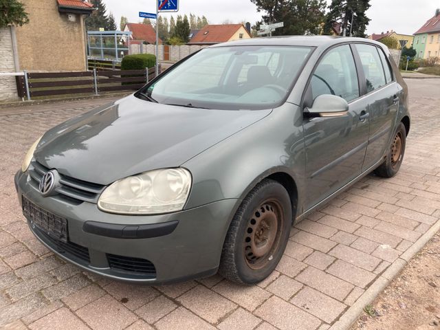 Volkswagen Golf V 1,6 Benzin Lim. Comfortline