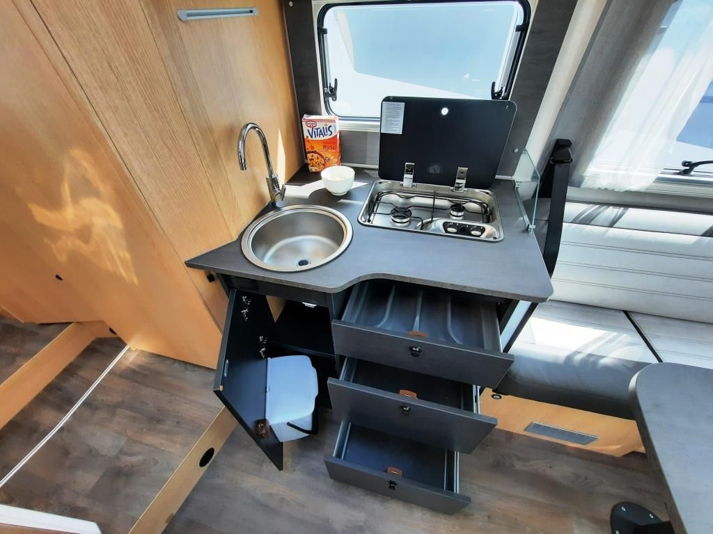 Fahrzeugabbildung Sunlight T 68C Adventure Edition Verfüg./Sparen Sie 3.811