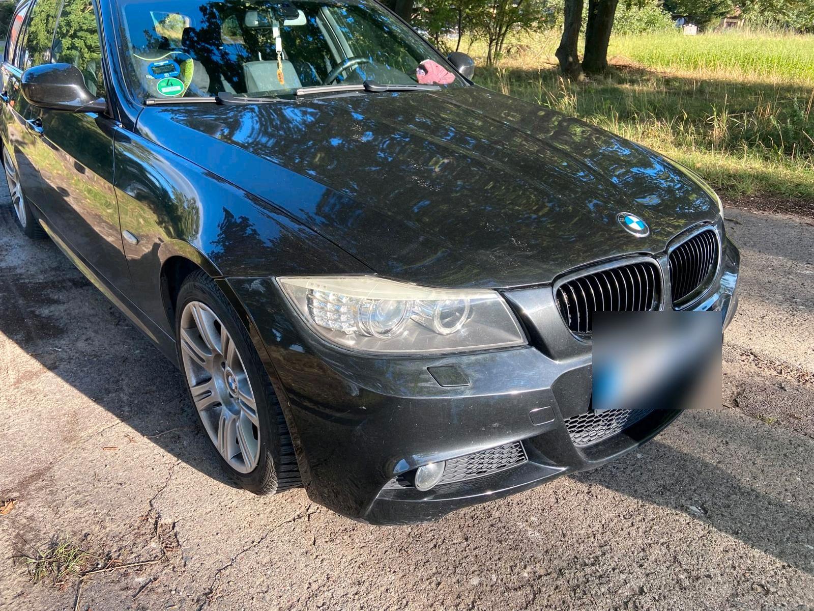 BMW  2010 — photo 5