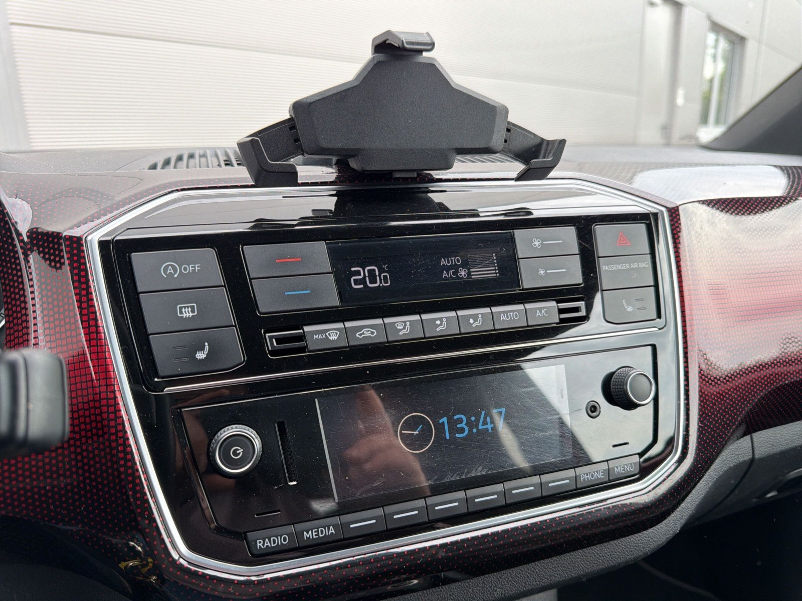 Fahrzeugabbildung Volkswagen up! GTI 1.0 TSI Beats 17Zoll DAB+