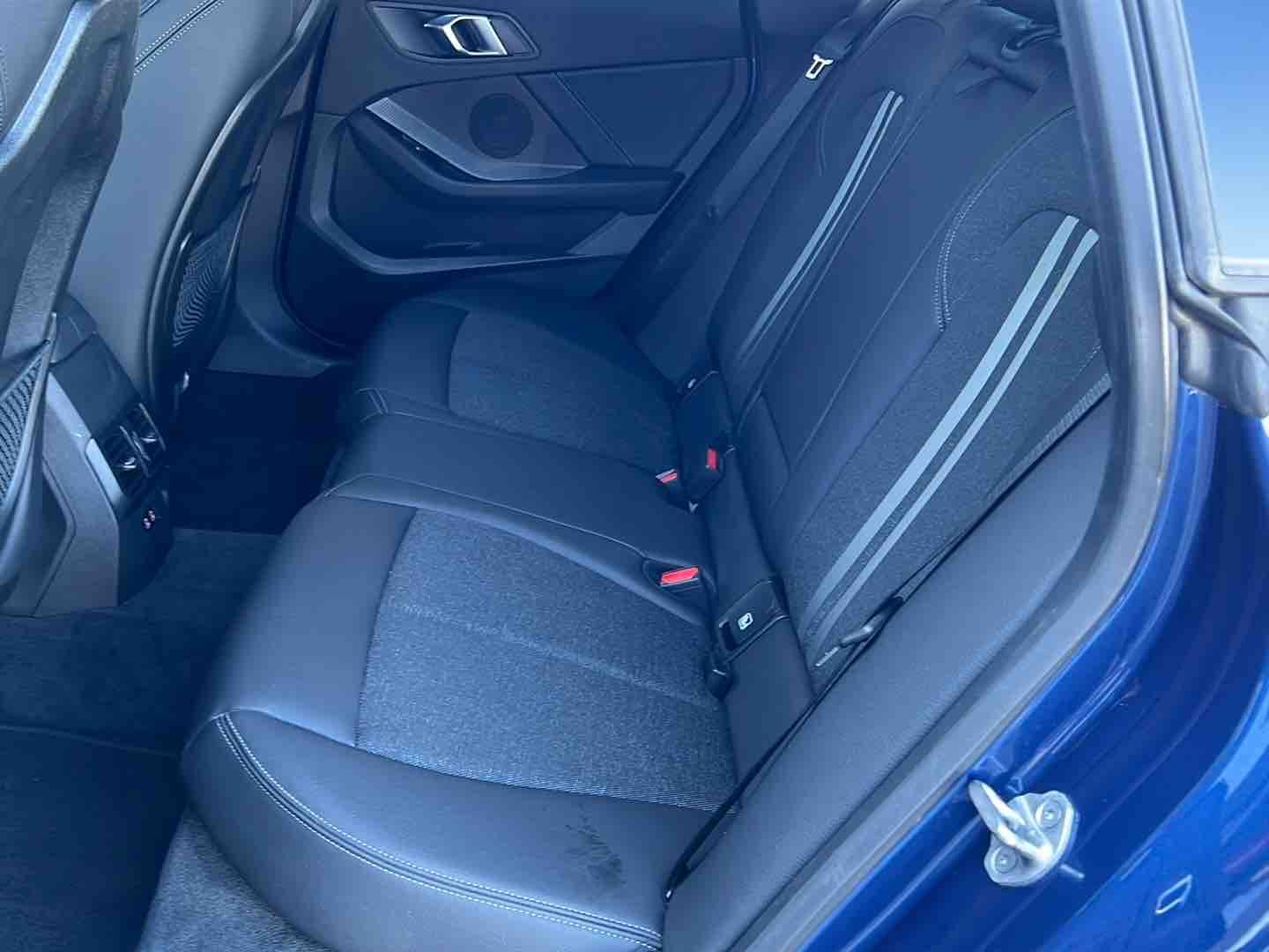 BMW 216 Gran Coupe *AHK, Kamera, App, LED, Navi*