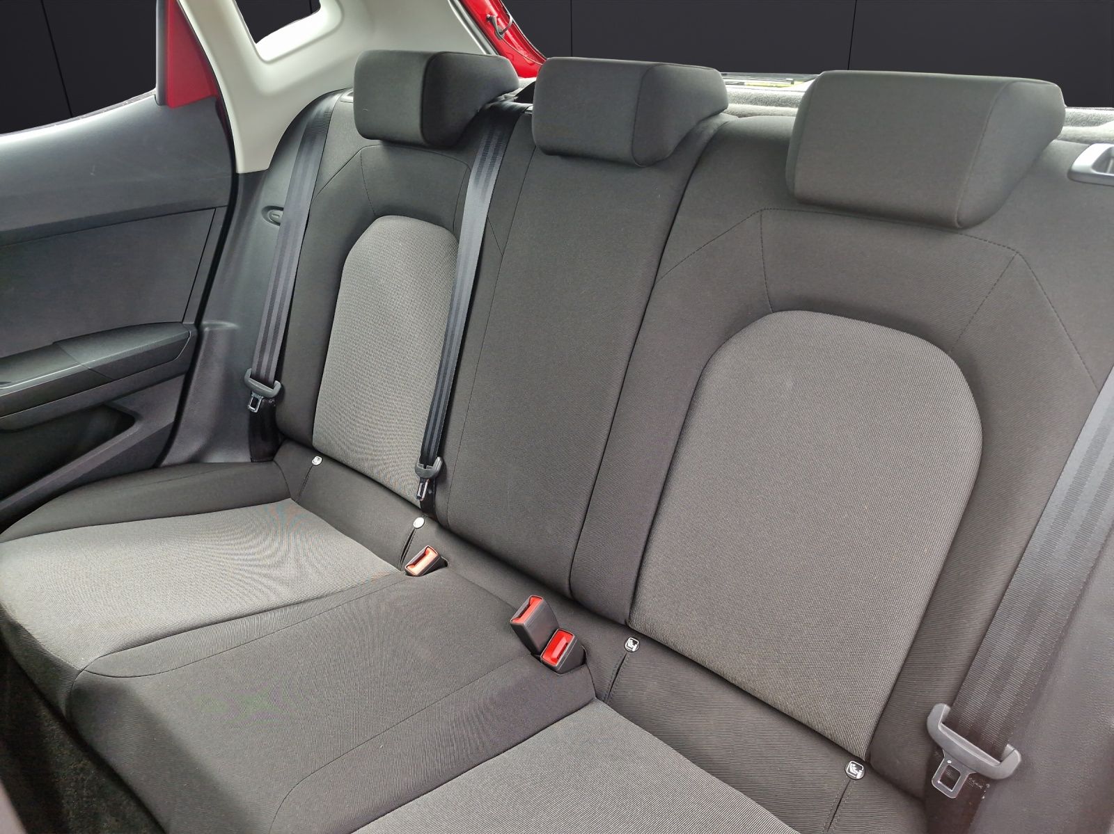 Fahrzeugabbildung SEAT Ibiza Reference 1.0 MPI KLIMA LED