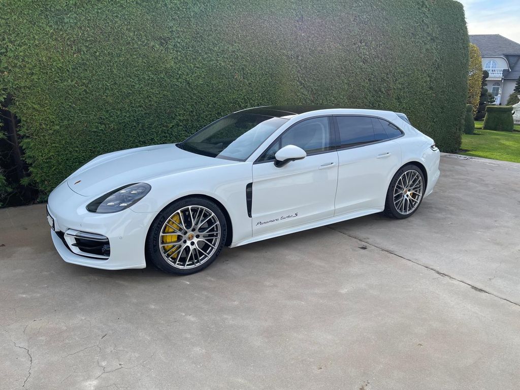 Image of Porsche Panamera