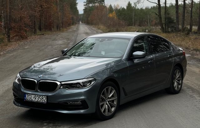 BMW 530e xDrive - Hybrid 