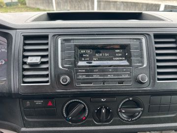 Volkswagen T6 Transporter - 11
