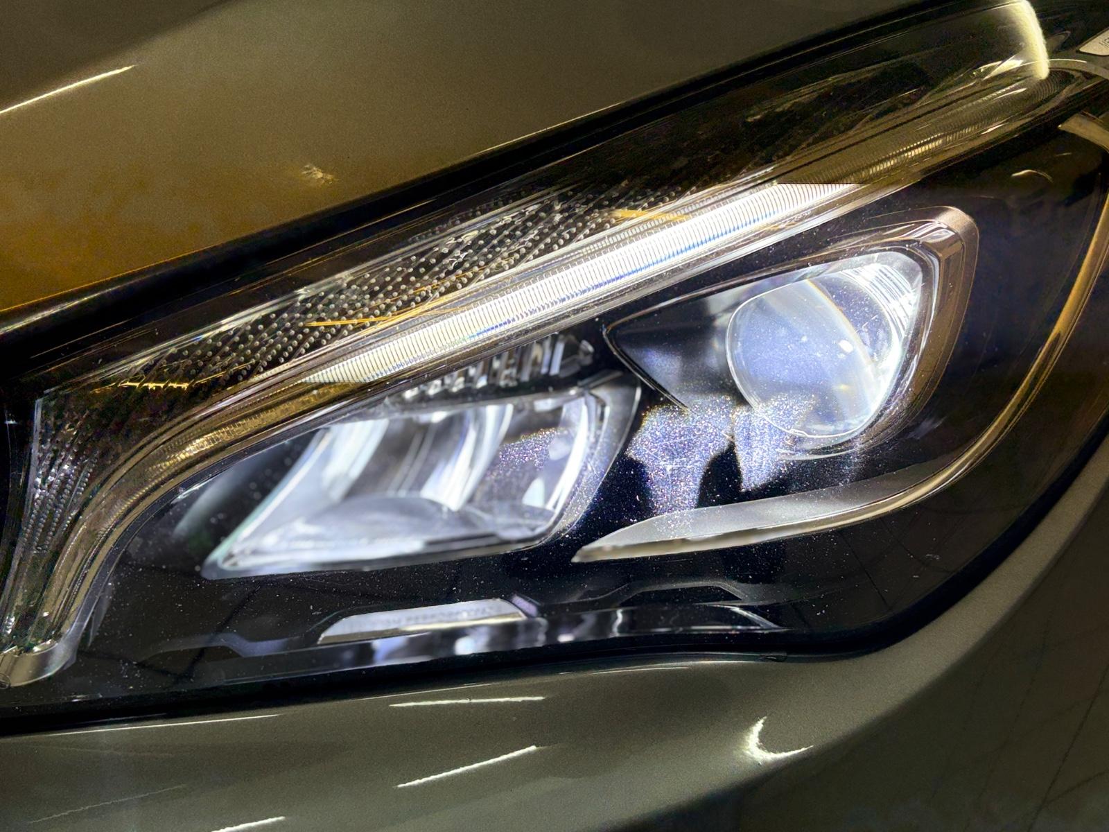 Mercedes-Benz CLA 220 Shooting Brake | LED | Pano | Automatik