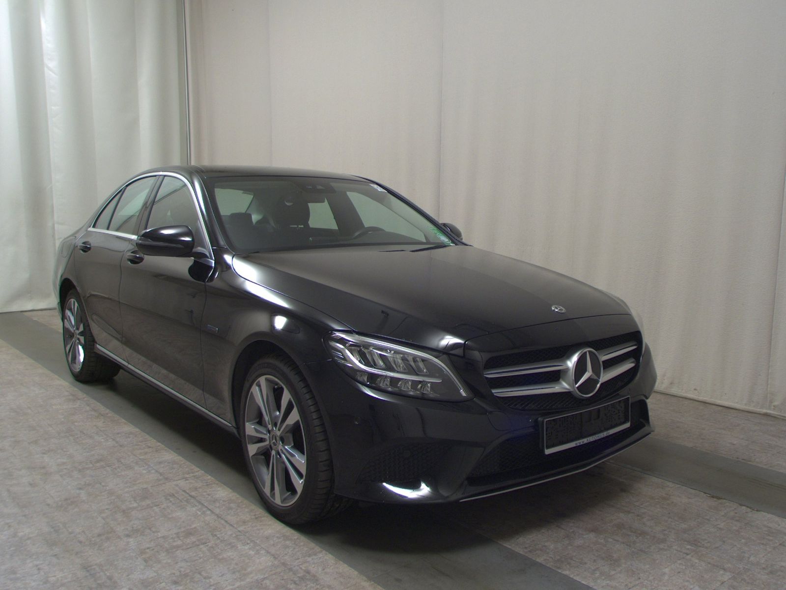 Mercedes-Benz C 300 de Avantgarde Navi LED Distronic+ PDC Shz imagem 3