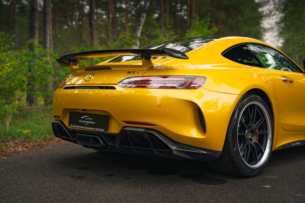 MERCEDES-BENZ AMG GT R*KERAMIK*BURM*MEMORY*CARBON*TRACK-PACK* MERCEDES-BENZ AMG GT R*KERAMIK*BURM*MEMORY*CARBON*TRACK-PACK*