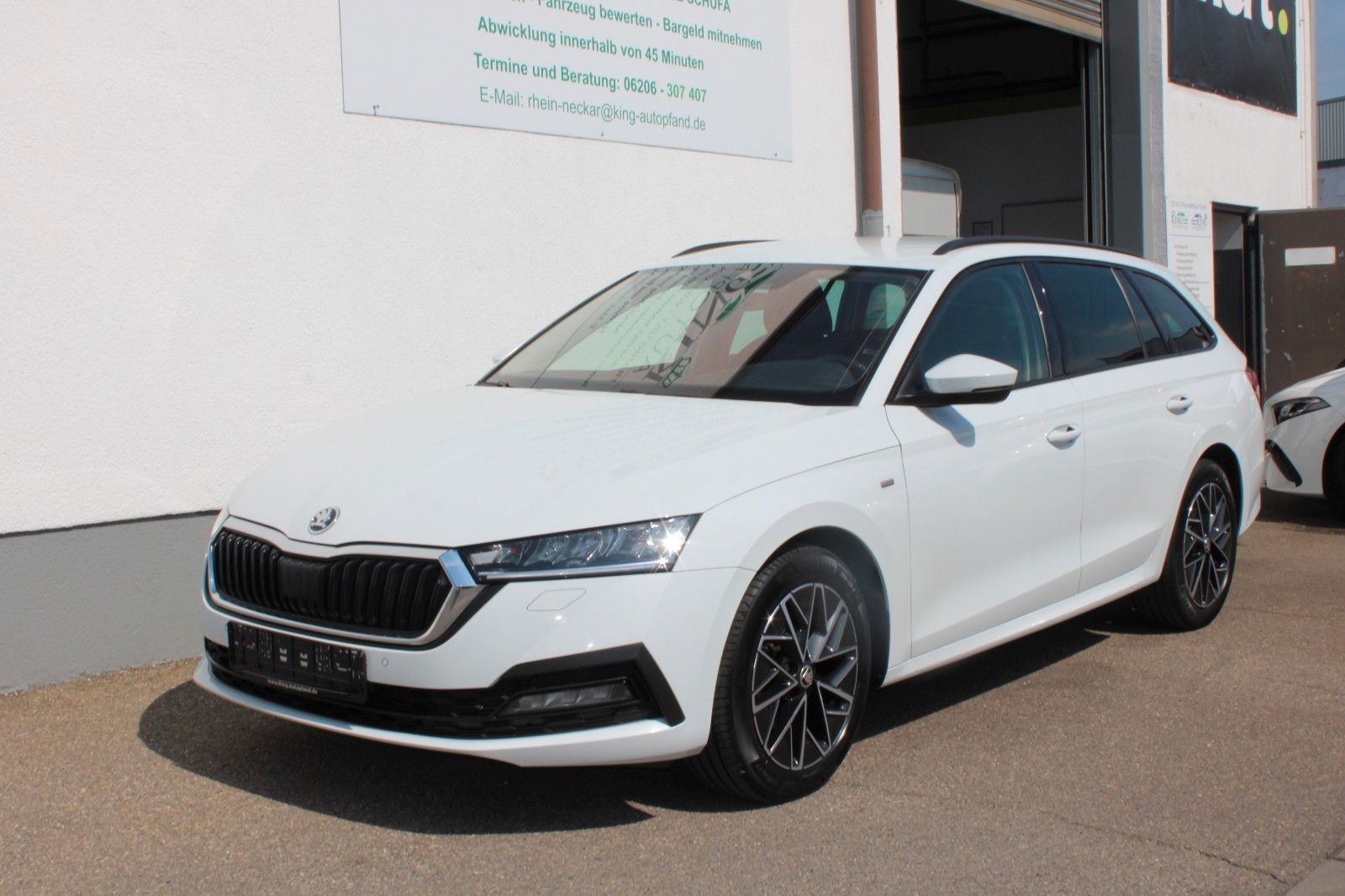Skoda Octavia - 1