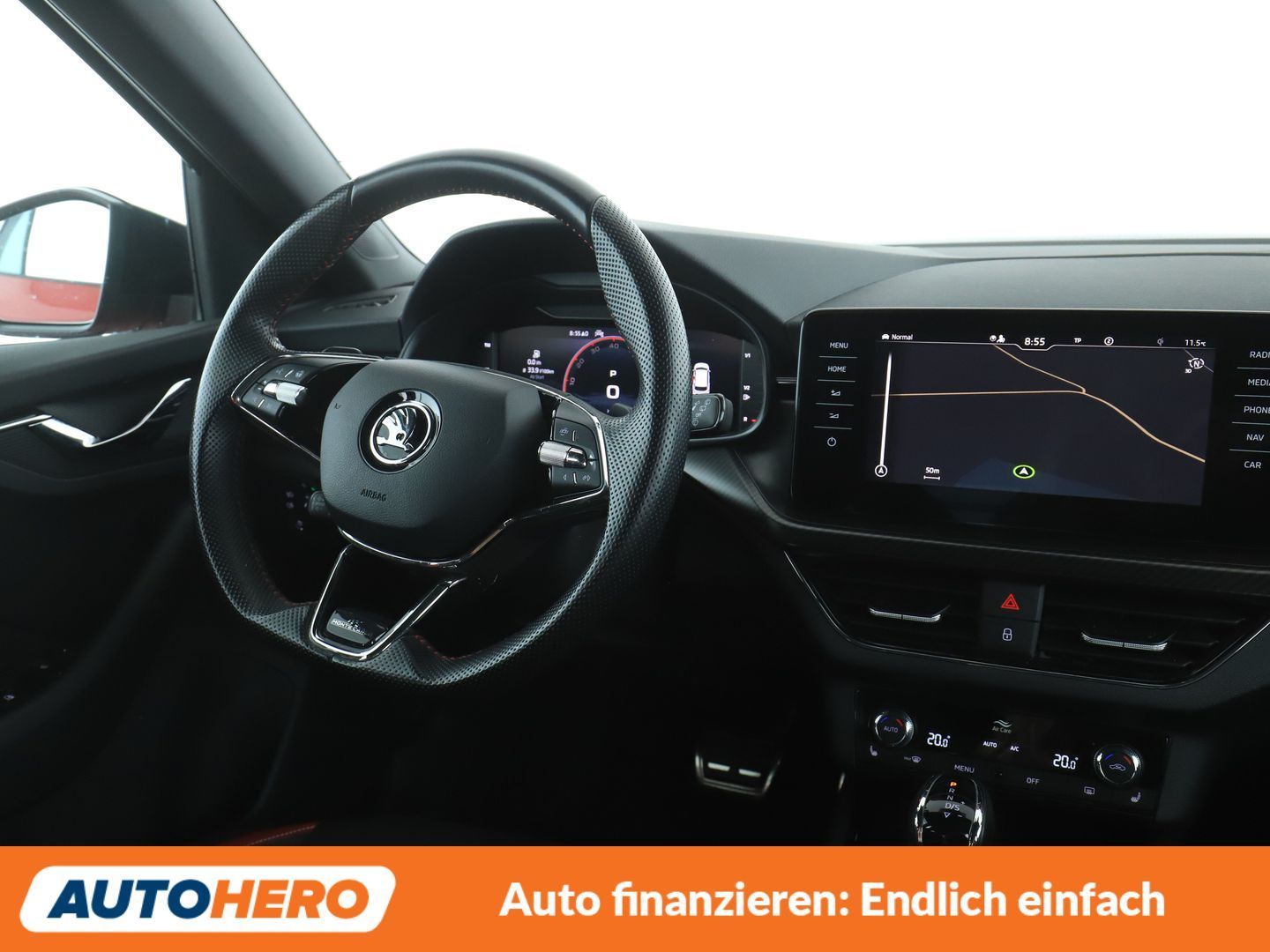Skoda Kamiq 1.5 TSI ACT Monte Carlo Aut. NAVI LED ACC foto 13