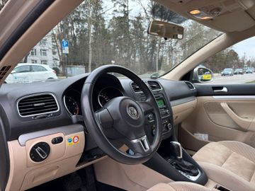 Volkswagen Golf - 9