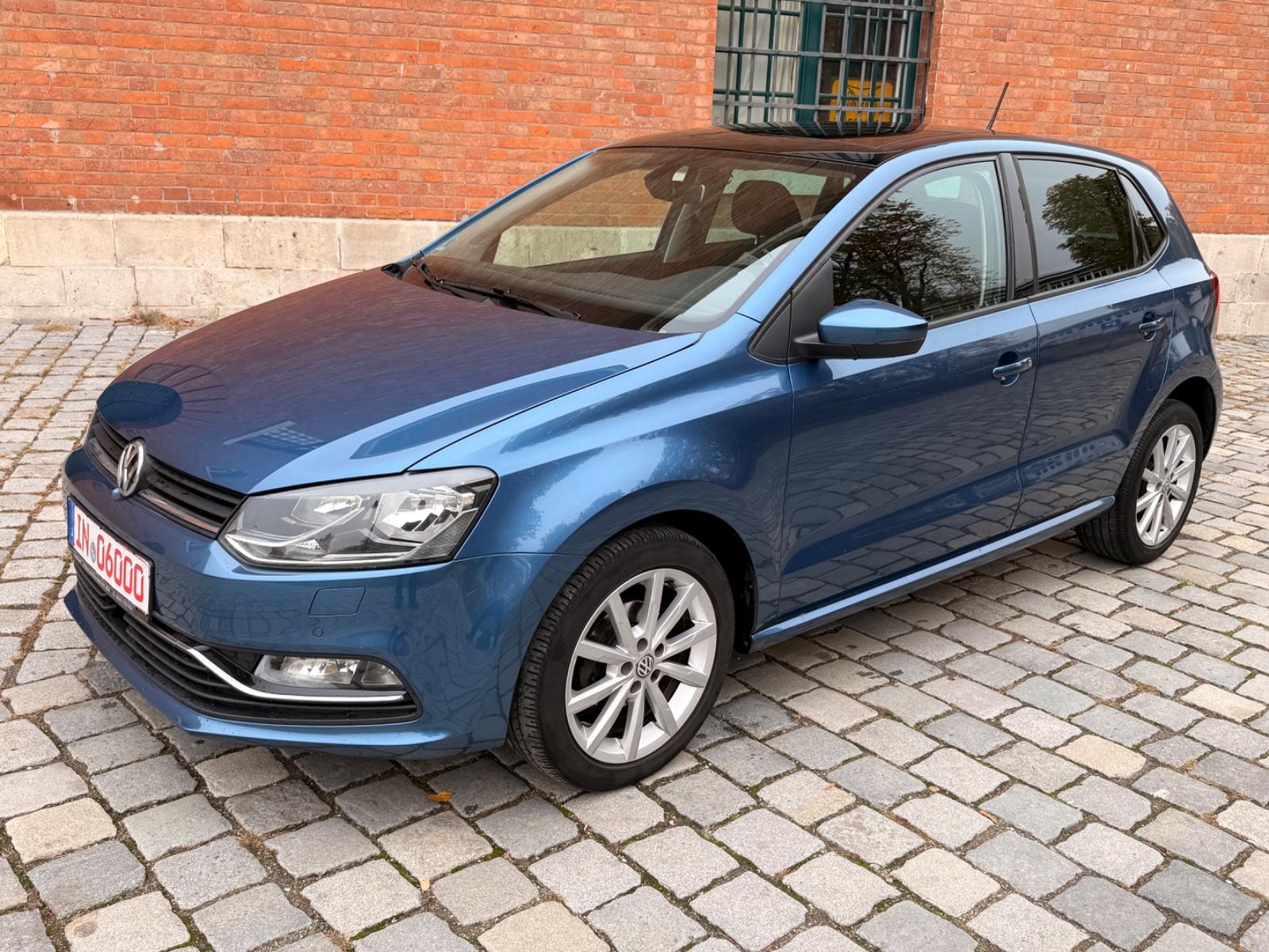 Volkswagen Polo V Highline DSG Panorama SHZ ACC 8fach