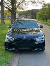 BMW 118d Edition M Sport Shadow CarPlay 8-fach - BMW 118: 118d Edition Sport