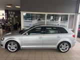 Audi A3 2.0 TDI Sportback 1.HD Sline Leder Navi Xenon - Audi A3: Sline TDI
