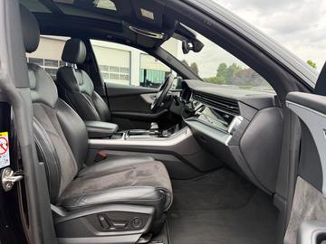 صورة مصغرة 24 لـ 2018 AUDI Q8