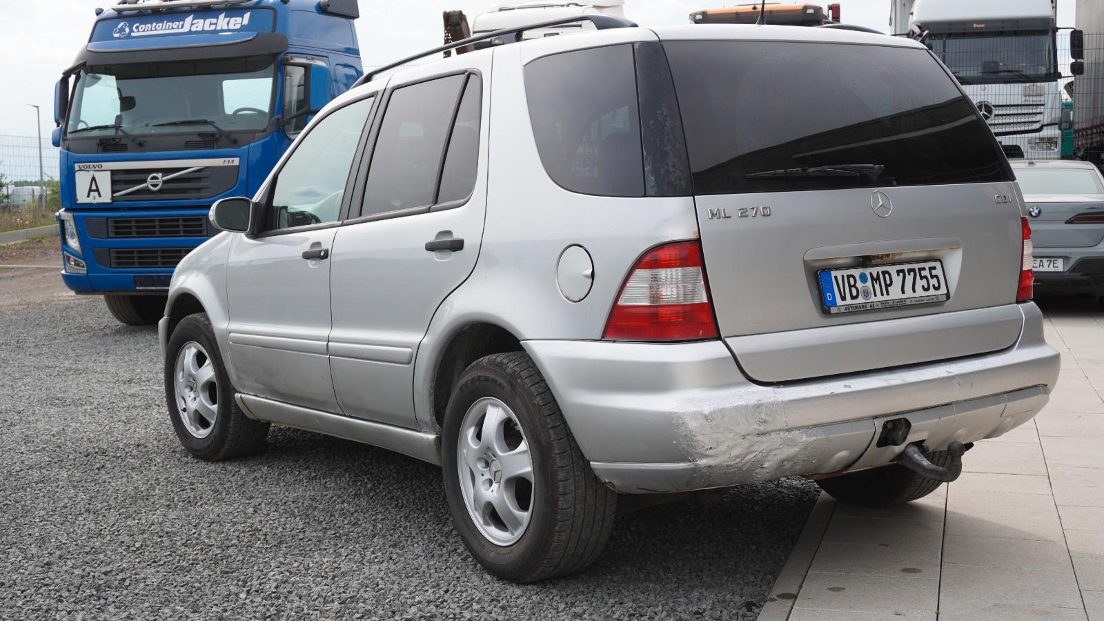 Mercedes-Benz ML270 2004 — photo 5