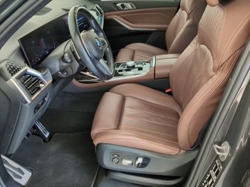 BMW X7 - 3