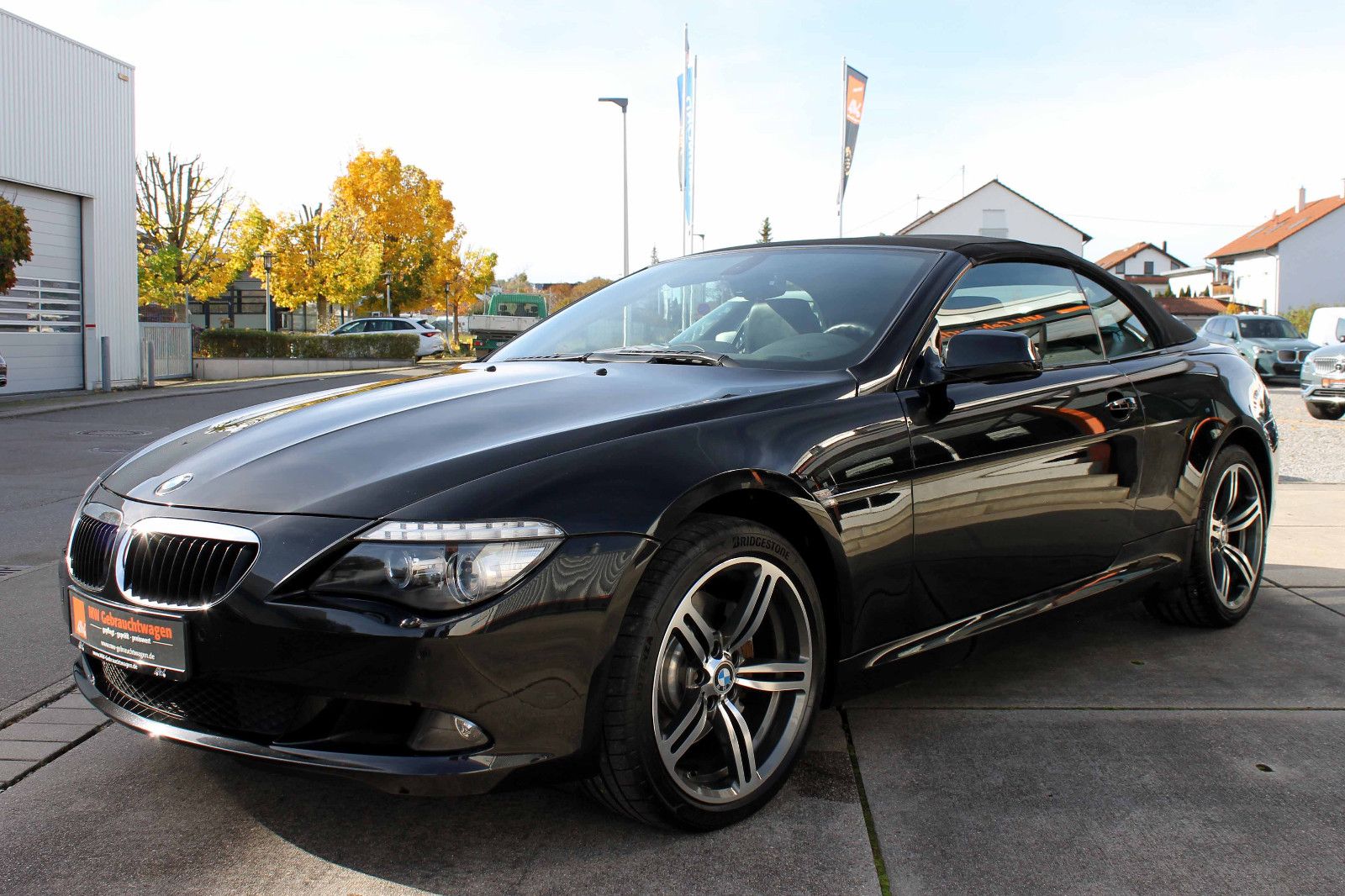 Fahrzeugabbildung BMW 630i Cabrio Aut Sport XENON PDC HUD KLIMA BT SHZ