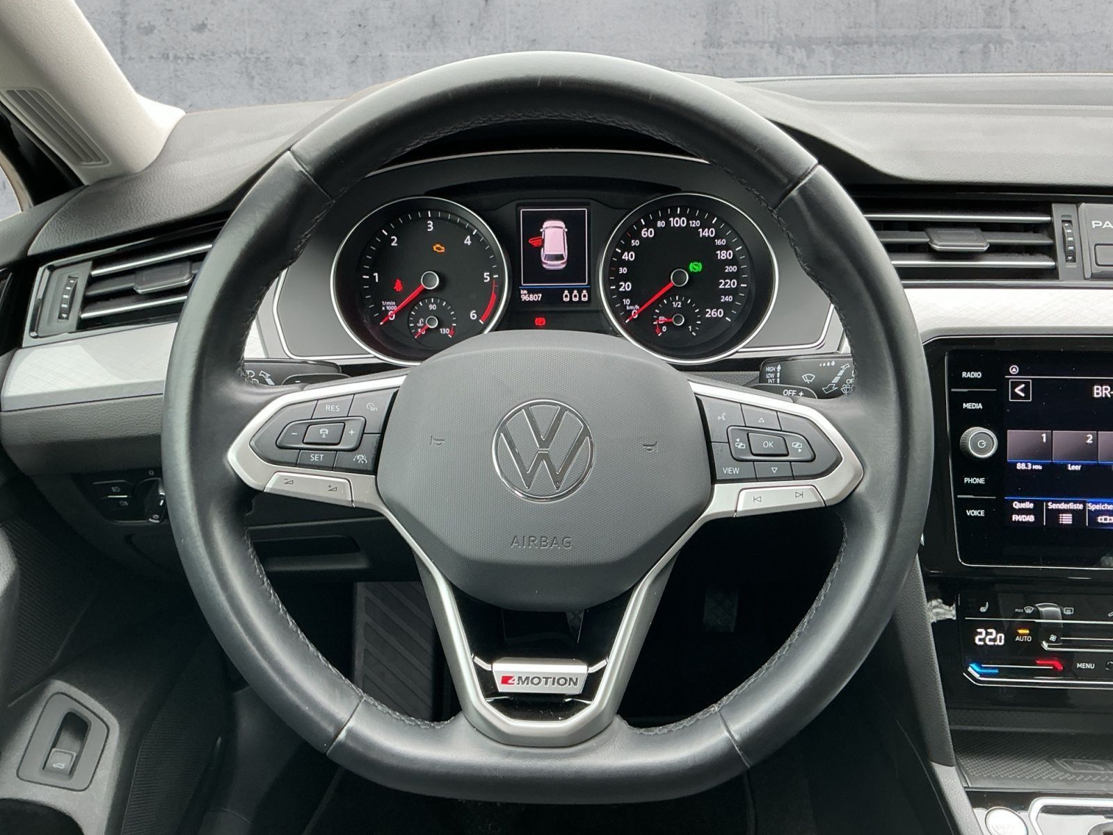 Volkswagen Passat Variant - Bild 10