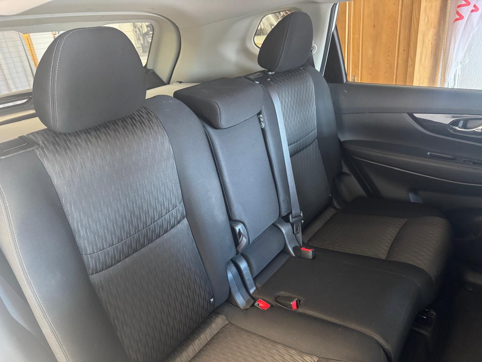 Fahrzeugabbildung Nissan X-Trail N-Connecta /LED/KAMERA/NAVI/WENIG KM