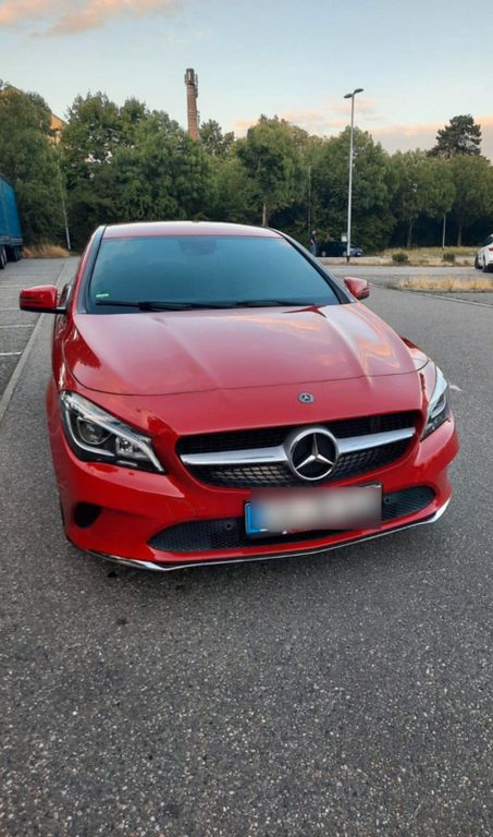 Image of Mercedes-Benz CLA 180 Shooting Brake