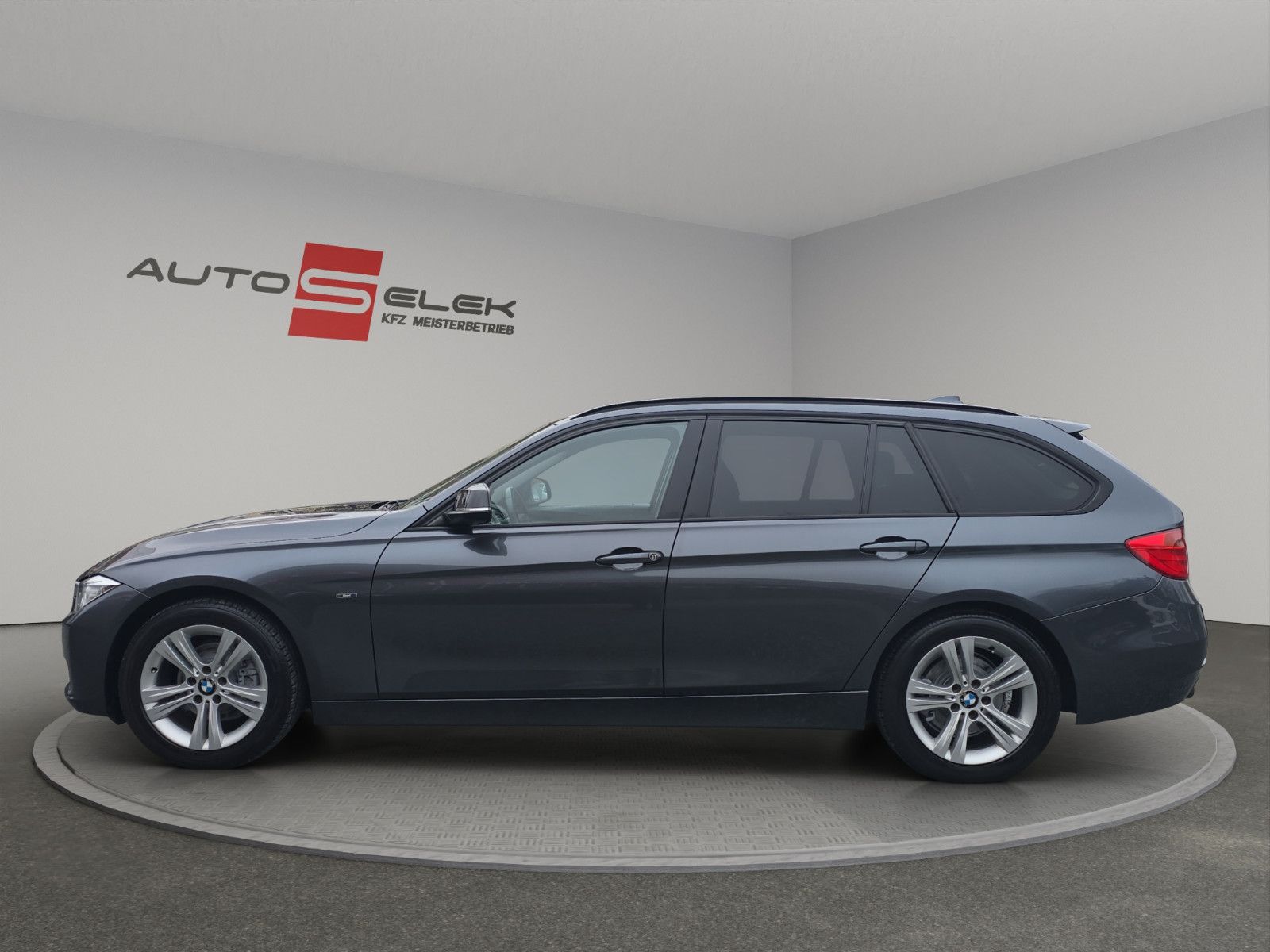 Fahrzeugabbildung BMW 318d Touring Sport Line Navi PDC Elktr.Heckklapp