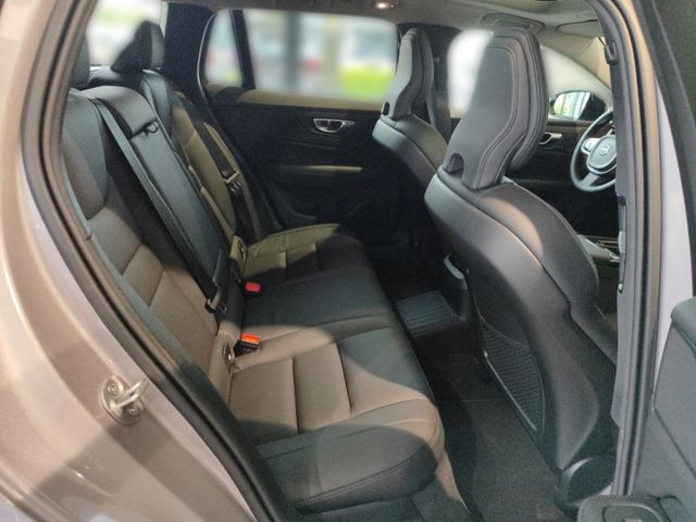 VOLVO V60 T6 (Bild 19 von Array)