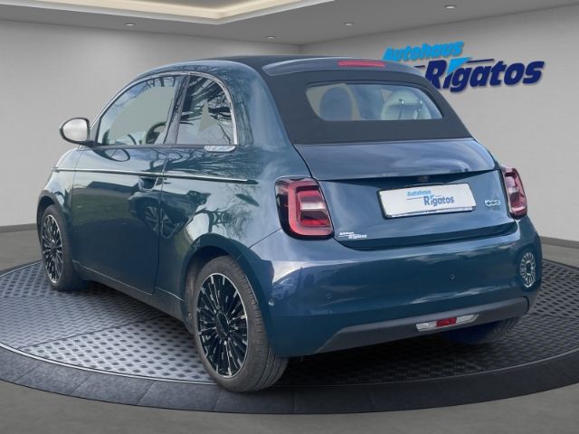 Fahrzeugabbildung Fiat 500e Cabrio LA Prima Batterie 42 kWh Sitzheizung