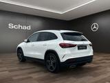 Mercedes-Benz GLA 200 AMG AMG+LED+KAM+AHK+AMBI+EASY-P+PANO+ - weiße Mercedes-Benz GLA 200