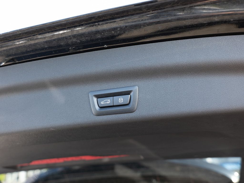 BMW X1 xDrive30e M-Sport PANO AHK HUD 360° LED ACC foto 14