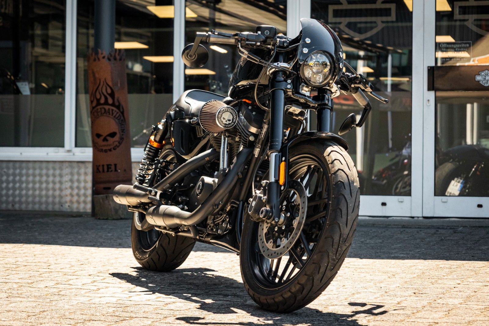 Fahrzeugabbildung Harley-Davidson SPORTSTER ROADSTER XL1200CX Café Racer Jekill