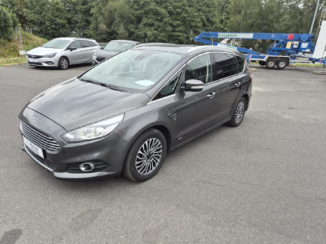 Ford S-MAX Titanium AWD