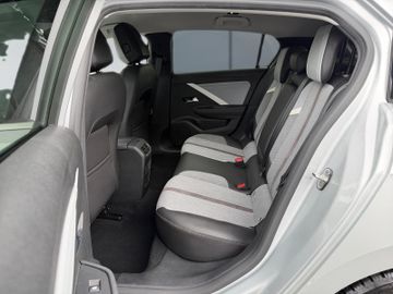Opel Astra - 6
