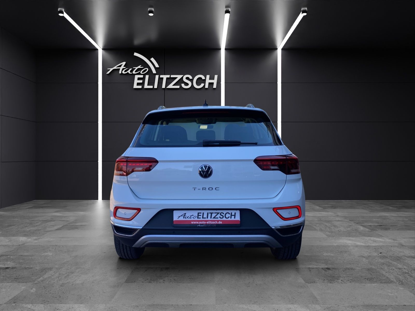 Fahrzeugabbildung Volkswagen T-Roc TDI Style DSG LED Navi ACC AHK PDC