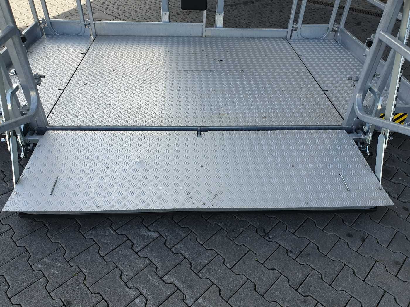 Fahrzeugabbildung Andere Magni Arbeitskorb drehbar & ausziehbar 1.000 kg