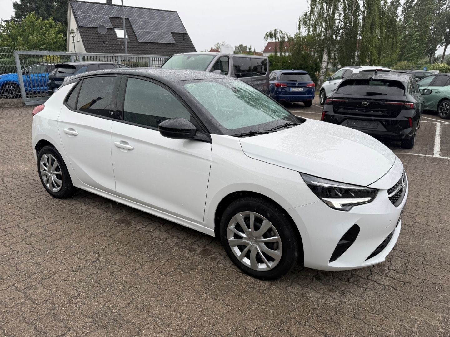 Fahrzeugabbildung Opel Corsa-e F Edition SHZ+LHZ+Kamera+11KW Charger