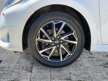 Toyota Yaris - 8