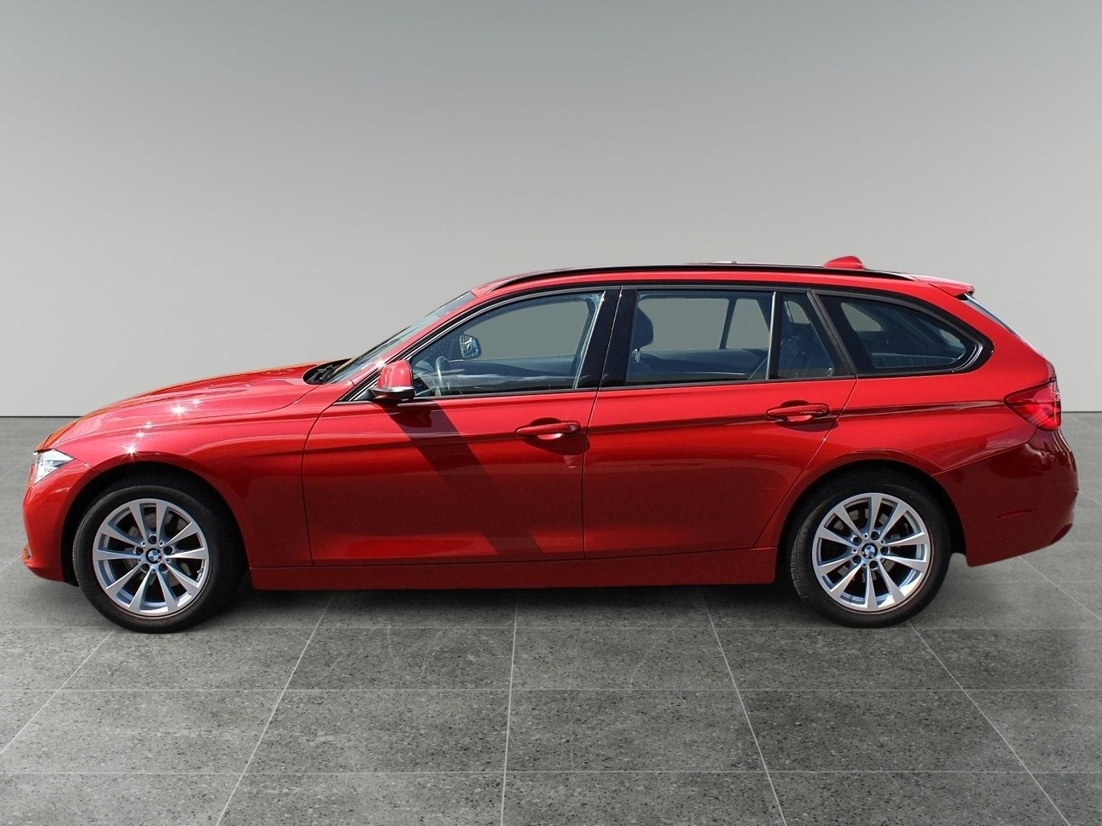 BMW 320d xDrive Touring Sport Line "AHK 17"LM Navi S