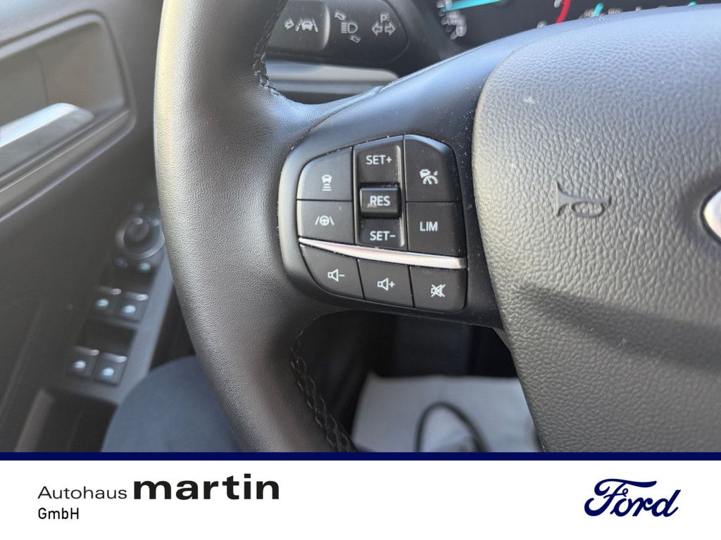 Fahrzeugabbildung Ford Focus 1.0 Titanium SHZ NAVI ACC B&O FACEL. LED