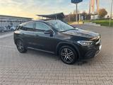 Mercedes-Benz GLA 250 e PANO - gebrauchte Mercedes-Benz GLA 250 aus dem Jahr 2023
