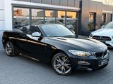 BMW M235 i Cabrio xDrive Aut.*Navi*Bi-Xenon*KeyLess* - schwarze BMW M235