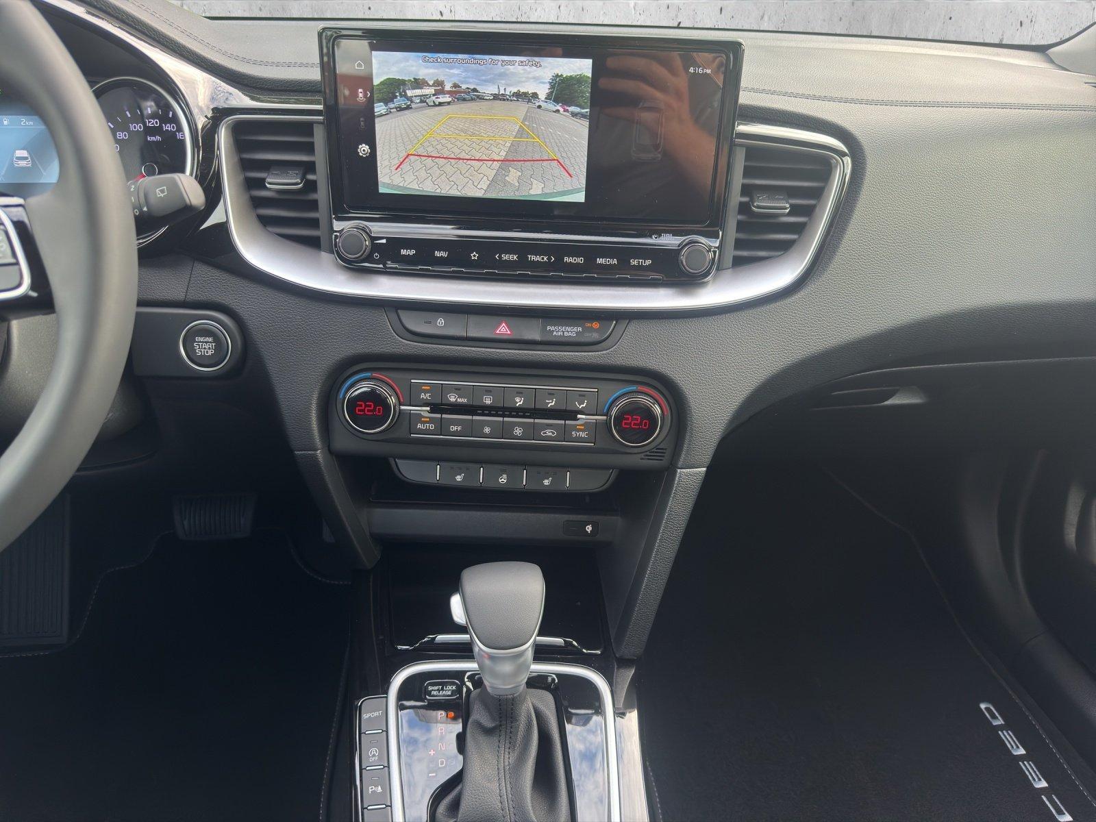 Kia cee'd SW 1.5T DCT Elektr. Heckkl. * JBL-Sound*