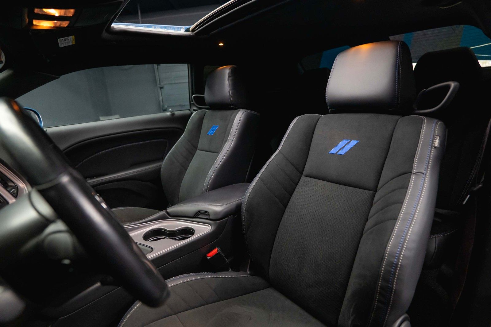 Fahrzeugabbildung Dodge Challenger 3.6 V6 4x4 GT SRT Styling *LED*19%*