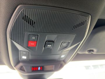 Peugeot 308 SW GT HYBRID 145 e-DSC6