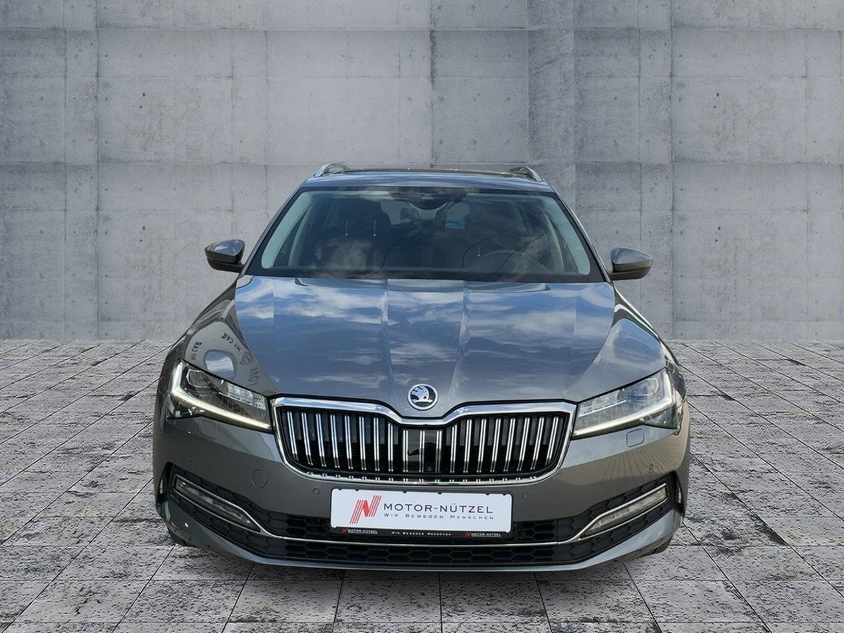 Skoda Superb - Bild 3