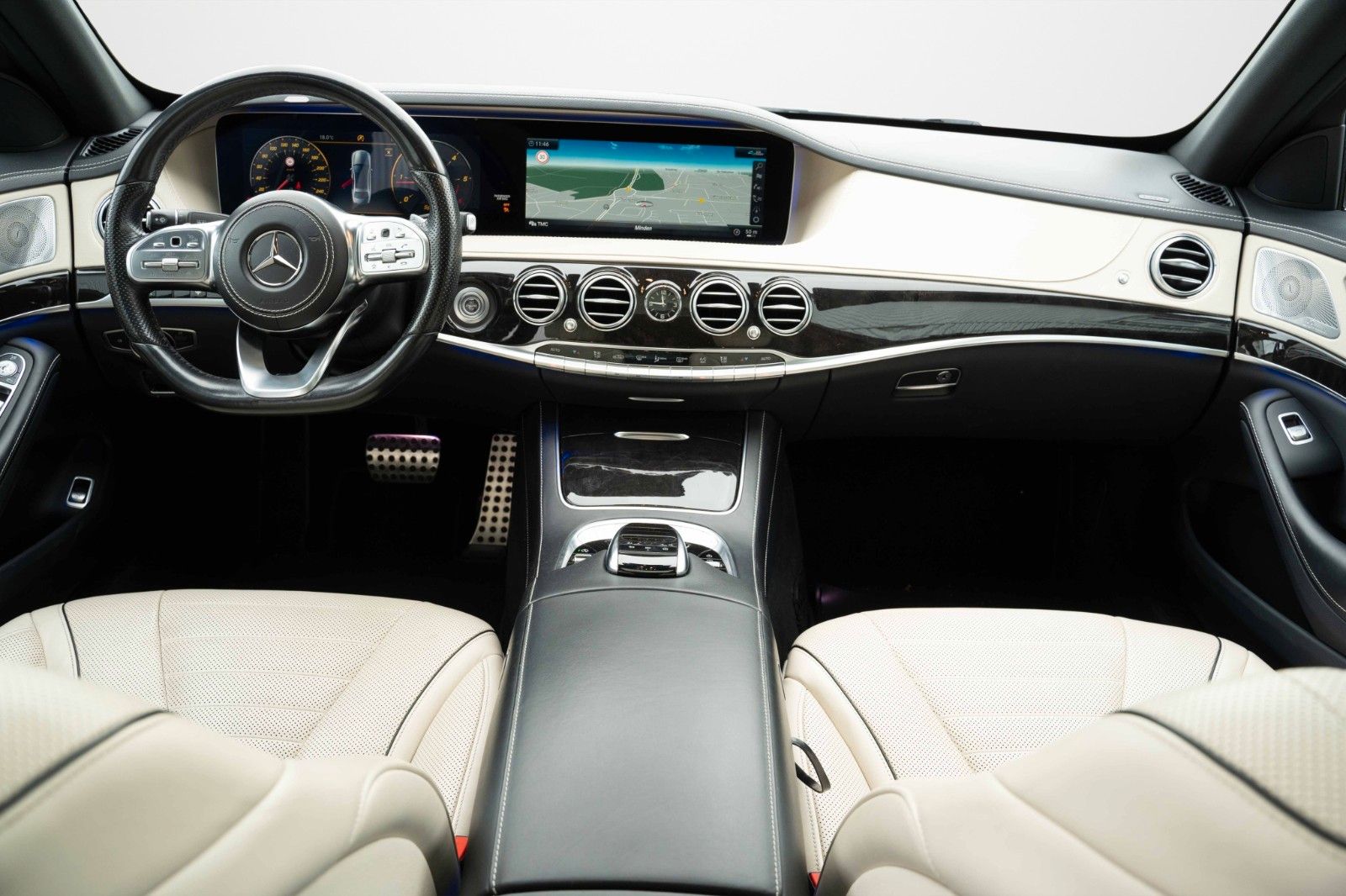 Fahrzeugabbildung Mercedes-Benz S 400D L 4M LANG AMG PANO BURM CHAUF FOND  MEMO