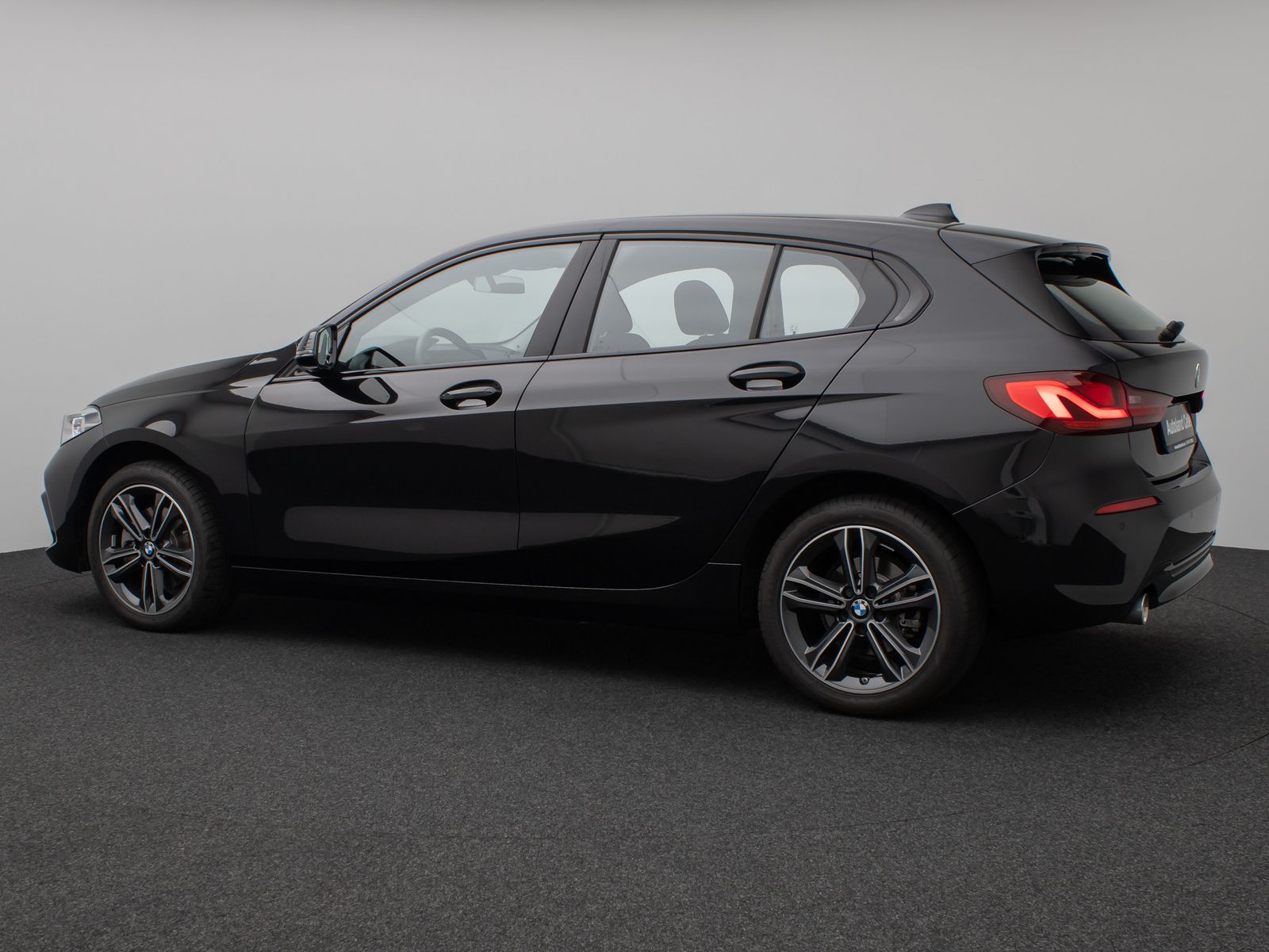 Fahrzeugabbildung BMW 118i SportLine DAB CockPitPr PDC Lenkrhz Komfort