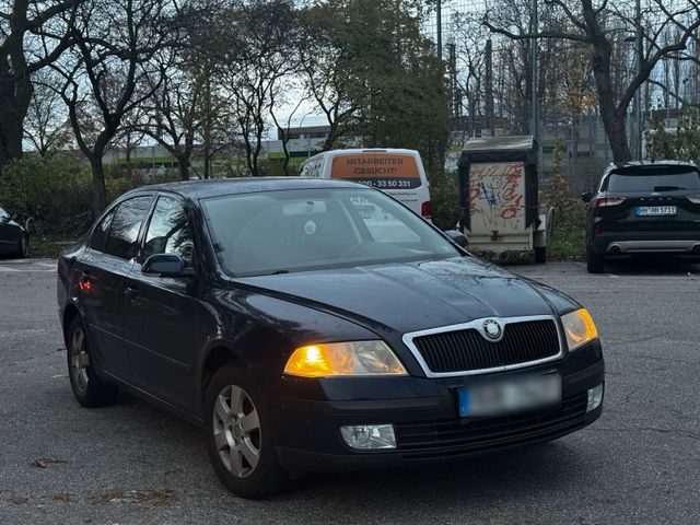 Skoda Octavia 1.6 MPI- Tschechische Papiere